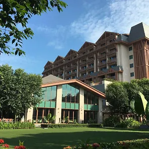 5* Resort World Sentosa - Equarius